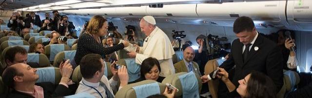 El Papa, sobre el acuerdo con China: «Pienso en los católicos que han sufrido, tienen una gran fe»