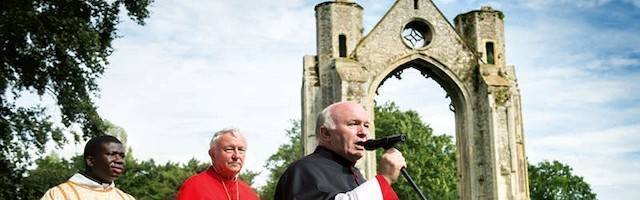 La Iglesia lanza una iniciativa para re-consagrar Inglaterra como en el Medievo: la «Dote de María»