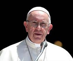 «Las religiones, si no buscan caminos de paz, se niegan a sí mismas», recuerda el Papa Francisco
