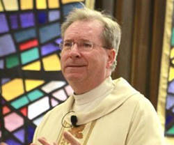 P. Gary Thomas, sacerdote exorcista de la Diócesis de San José, California