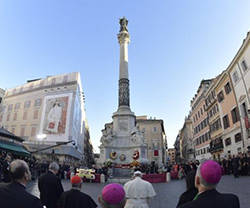 Francisco ante la Inmaculada, en la Plaza de España