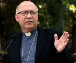 El obispo Fernando Barros es el secretario general de los obispos chilenos y su delegado en el encuentro del Vaticano para luchar contra abusos