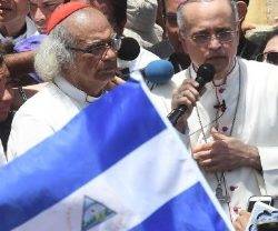 El cardenal Brenes y el obispo auxiliar Silvio Báez, con motivo de la renuncia de Rafael Solís, animan a Daniel Ortega a emprender un proceso de diálogo
