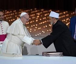 El encuentro entre ambas autoridades religiosas se produjo en Abu Dabi / Vatican Media