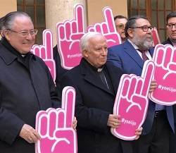 El cardenal Cañizares ha querido respaldar personalmente la campaña "Yo elijo" en favor de la educación concertada