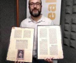 El anverso y el reverso de la única página que se conoce de la Biblia valenciana impresa a finales del siglo XV