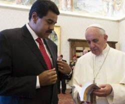 Nicolás Maduro con el Papa Francisco hace unos años... desde entonces, la diplomacia vaticana ha perdido confianza en el gobierno venezolano