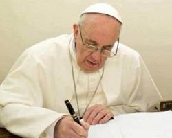 El Papa ha enviado una carta al cardenal Sandri, su representante en los actos que se celebran estos días en Egipto, donde se produjo este histórico encuentro
