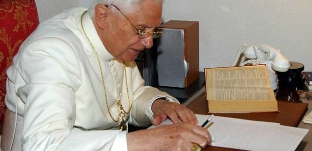 Benedicto XVI sorprende con un análisis sobre la Iglesia y los abusos sexuales: cita varias causas