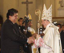 Alan García y el cardenal Cipriani colaboraron en diversos momentos durante sus mandatos