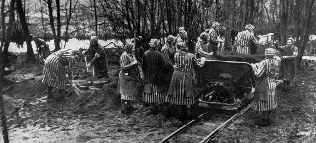«El Rosario me salvó»: de las terribles torturas y un campo de exterminio nazi a monja de clausura
