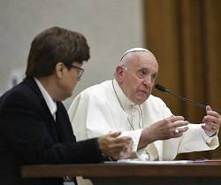 El Papa respondió a las preguntas de las superiores de las órdenes religiosas femeninas