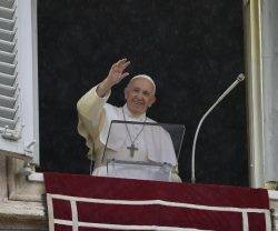 El Papa Francisco en los domingos de Pascua dirige el rezo del Regina Coeli y comenta las lecturas de la misa del día