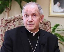 Un obispo de EEUU prohíbe la comunión a políticos católicos que apoyaron una reciente ley abortista