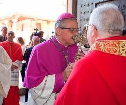 Joan Planellas ya es arzobispo de Tarragona: le reciben el alcalde y los partidos, menos la CUP