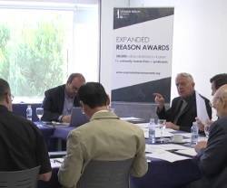 Una reunión del jurado del Premio Razón Abierta - el premio da origen al Congreso, que este año se celebra en Madrid