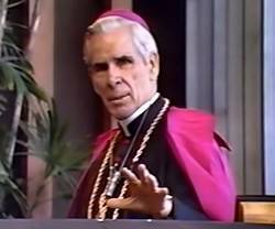 El obispo Fulton Sheen fue el predicador católico más importante en los medios estadounidenses durante treinta años.
