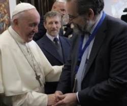 Alfonso Bullón de Mendoza, del CEU, felicita al Papa Francisco por sus 50 años como sacerdote