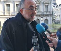 Los jueces reiteran que hay un único Lumen Dei y el obispo Sanz Montes es su comisario pontificio