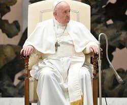 Catequesis del Papa sobre la oración: «Los salmos nos ayudan a no volvernos adictos al dolor»