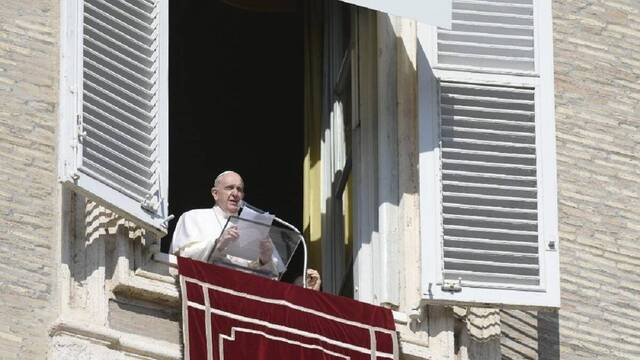 El Papa hace una llamada a la santidad, «ir a contracorriente de la mentalidad de este mundo»