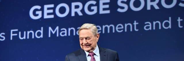George Soros en un acto público