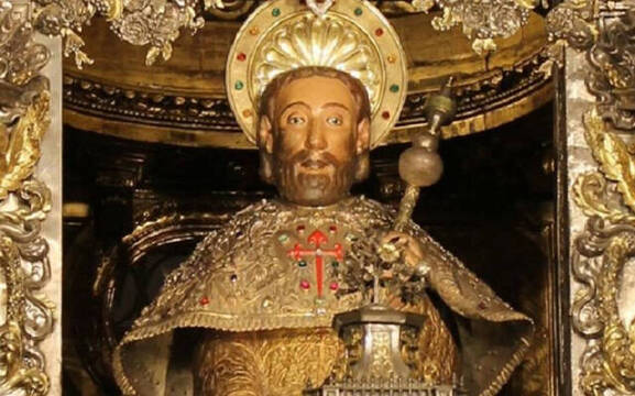 Imagen del Apóstol Santiago en la Catedral de Compostela
