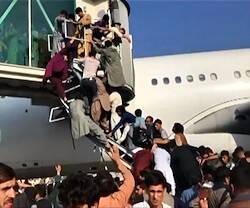 Caos en el aeropuerto de Kabul.