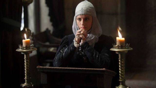 Isabel la Católica rezando. 
