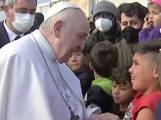 La «pillería» de un niño con el Papa