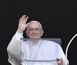 El Papa Francisco, en el Ángelus de este domingo / Vatican Media