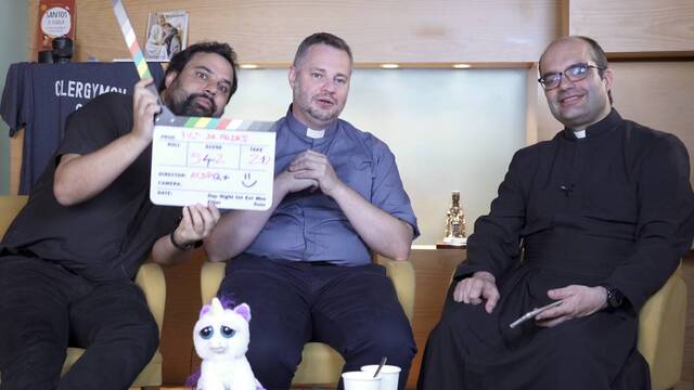 Los sacerdotes Patxi Bronchalo, Jesús Silva y Antonio María Domenech.
