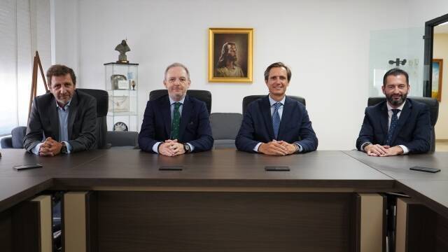 Representantes de Banco Sabadell y la UFV.