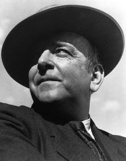Una de las características fotos de Roy Cambpell con su sombrero de ala ancha, o también de tipo cordobés.