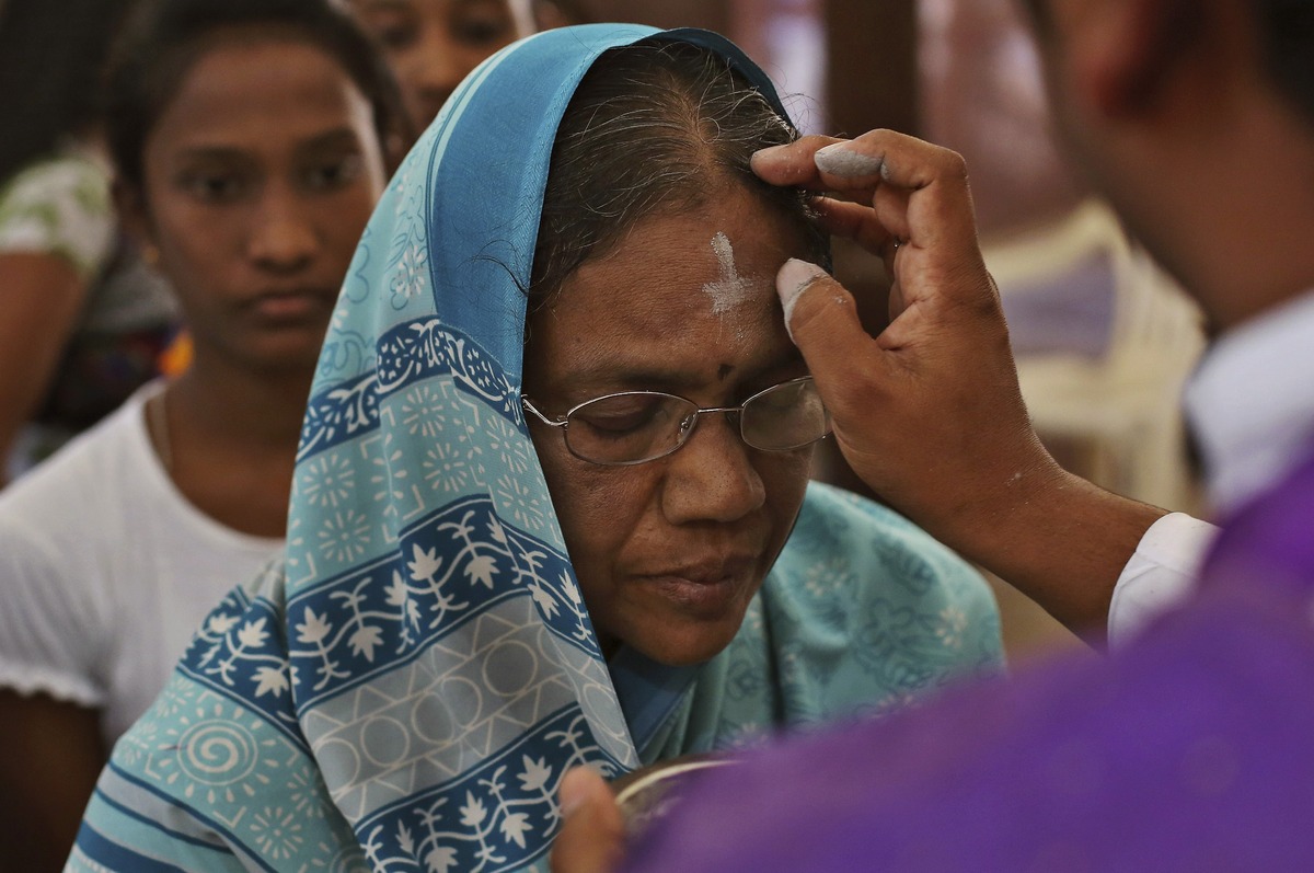 Miércoles de Ceniza en la India o Pakistán... hasta los no cristianos pueden recibir la ceniza
