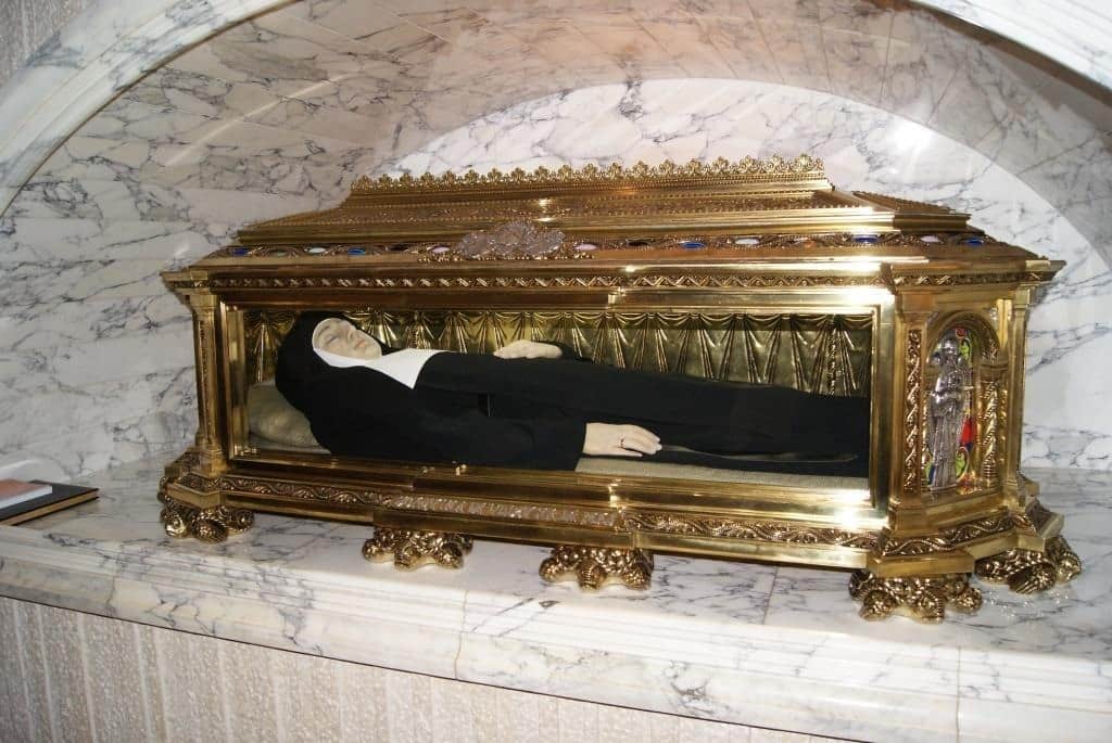 El cuerpo de Santa Joaquina Vedruna descansa en el Manso Escorial de Vic, origen de su congregación