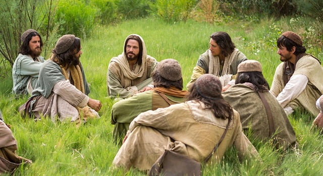 Una película muestra a Jesús enseñando a sus discípulos