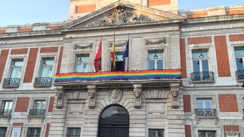 bandera_gay_comunidad_madrid