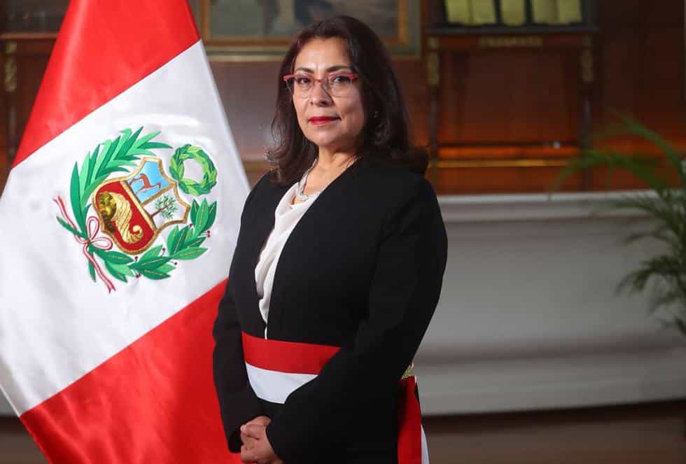 Violeta Bermúdez, primera ministra de Perú, antes era activista de una ONG abortista