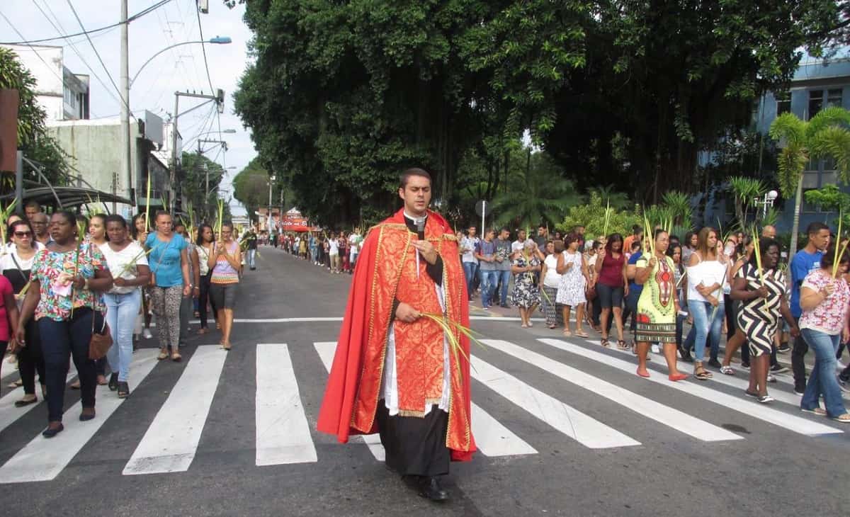José Carlos Da Cruz durante una procesión del Domingo de Ramos