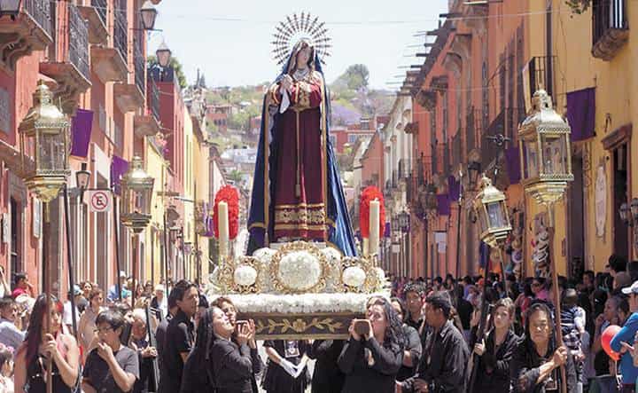 Procesión de Semana Santa en San Miguel Allende, México
