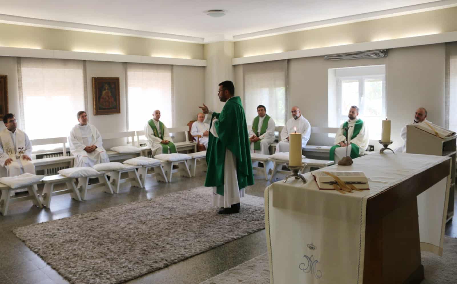 Sacerdotes participan en el curso-convivencia Pastores Gregis, para la renovación evangelizadora de la parroquia