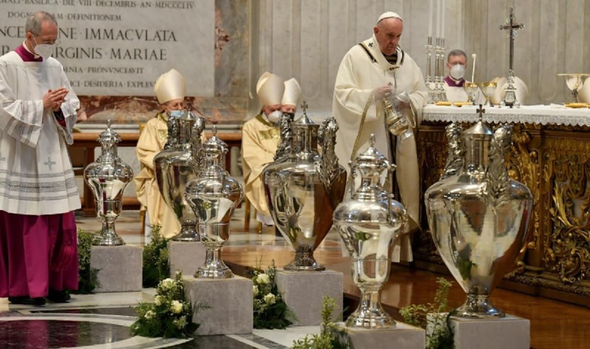 El Papa, en la misa crismal
