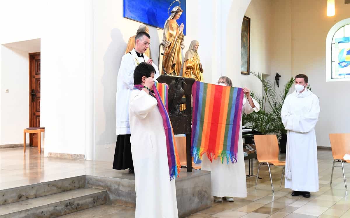 Bendición de parejas del mismo sexo en una iglesia católica de Alemania