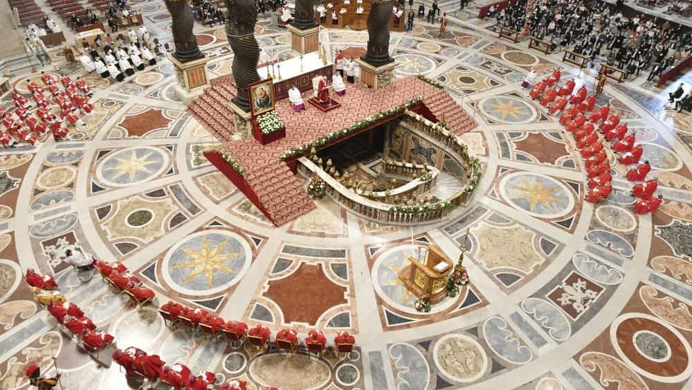 Misa Pentecostés 2021 en San Pedro del Vaticano, vista aérea