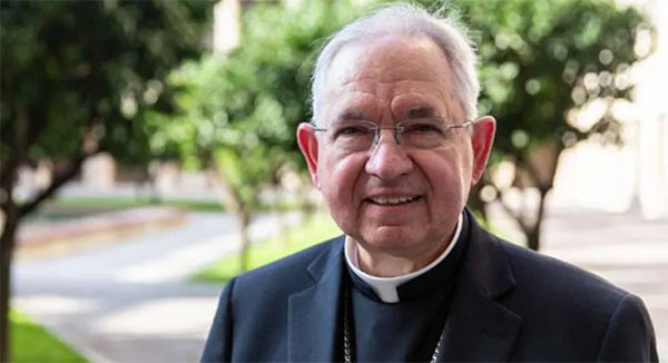 El presidente de la USCCB, el arzobispo José Gómez