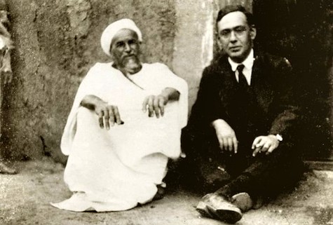 Blas Infante junto a un musulmán.