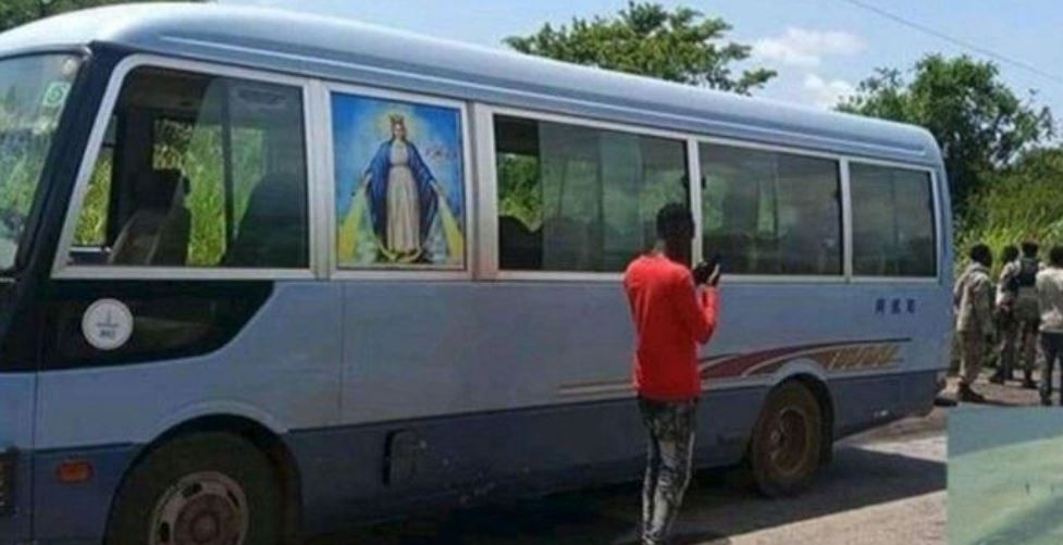 Autobús en el que viajaban las religiosas martirizadas