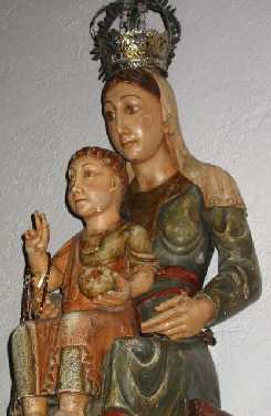 Imagen de la Virgen en la iglesia del Milagro Eucarístico