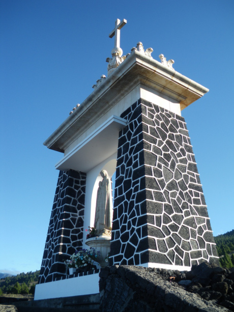Monumento a la Virgen de Fátima en Palma. 